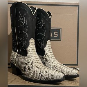 Tecovas “The Sadie”